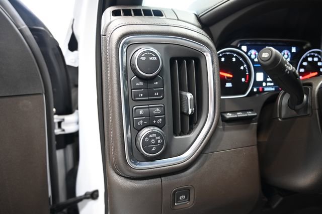 Used 2021 Chevrolet Silverado 3500 LTZ w/ LTZ Plus Package AWD/4WD image 25