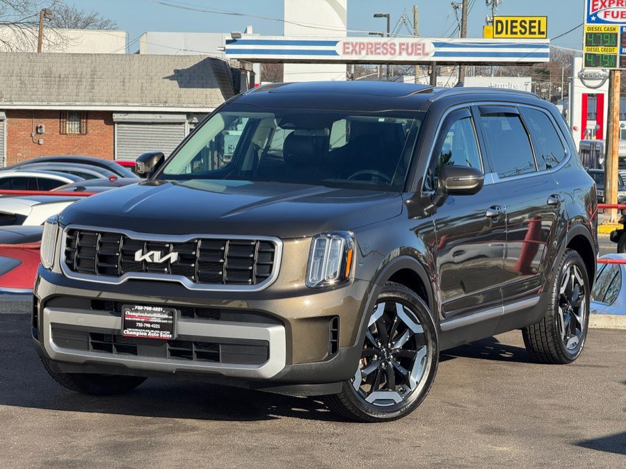 Used 2023 Kia Telluride S w/ S Sunroof Package image 9