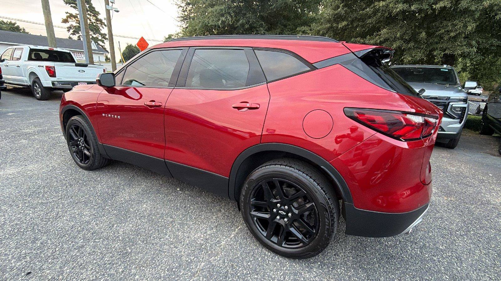 Used 2021 Chevrolet Blazer LT FWD image 10