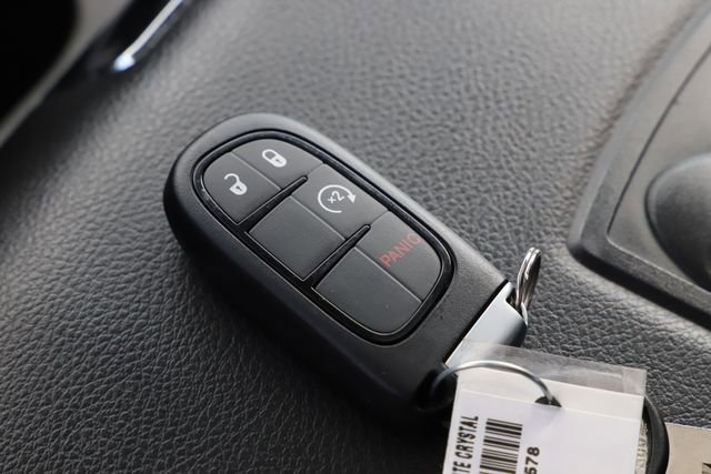 Used 2017 RAM 2500 Laramie w/ Snow Chief Group AWD/4WD image 40