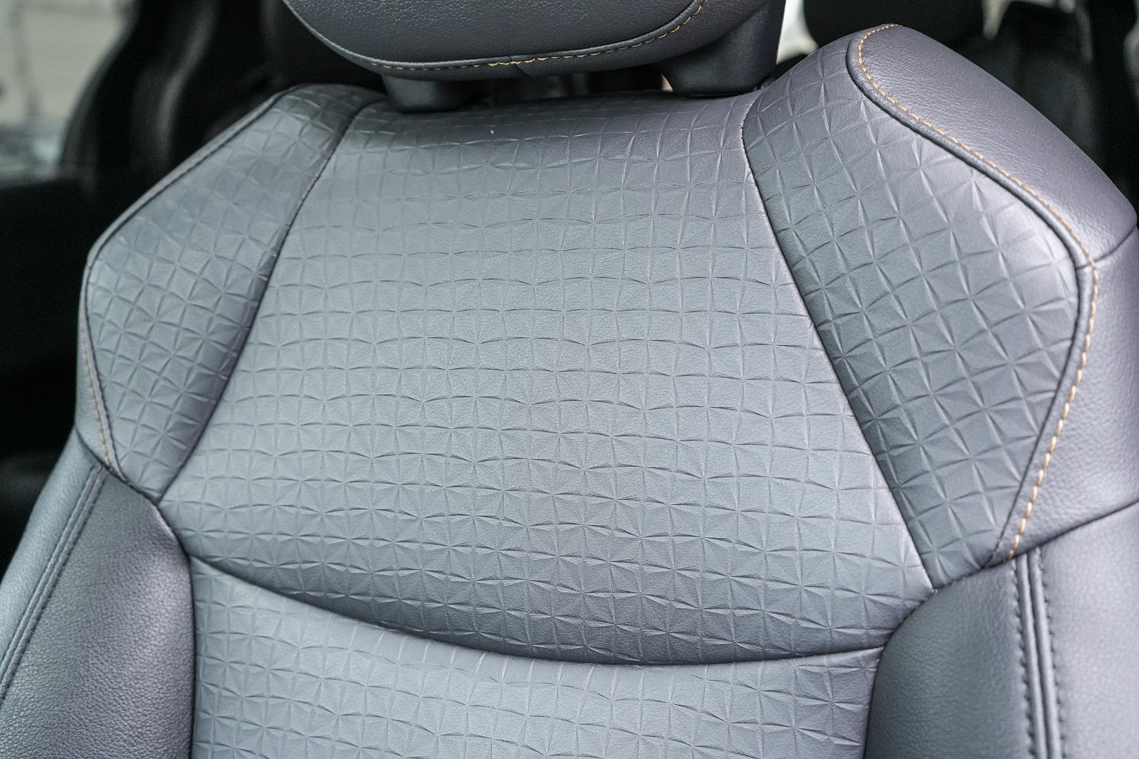 Used 2023 Toyota Sienna XLE Woodland Edition image 25