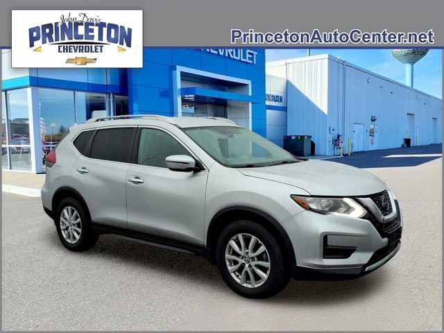 Used 2019 Nissan Rogue SV image 1