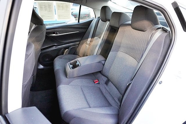 Used 2026 Toyota Camry Hybrid FWD image 24