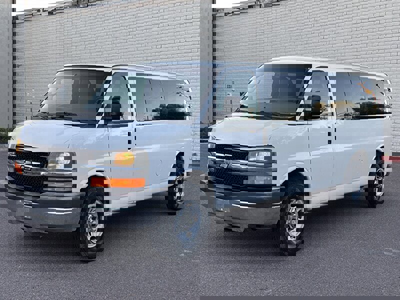 Used 2012 Chevrolet Express 3500 LT w/ LT Preferred Equipment Group image 8