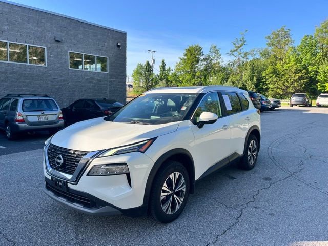 Certified 2023 Nissan Rogue SV w/ SV Premium Package AWD/4WD image 3