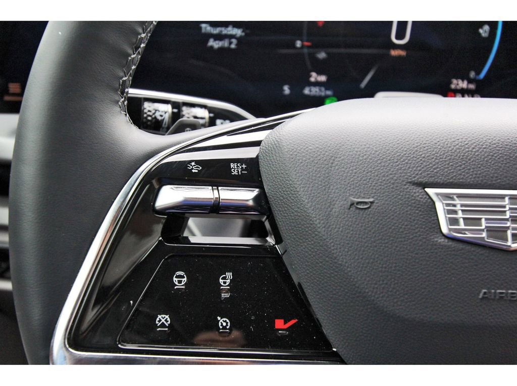 Certified 2026 Cadillac Vistiq Luxury image 16