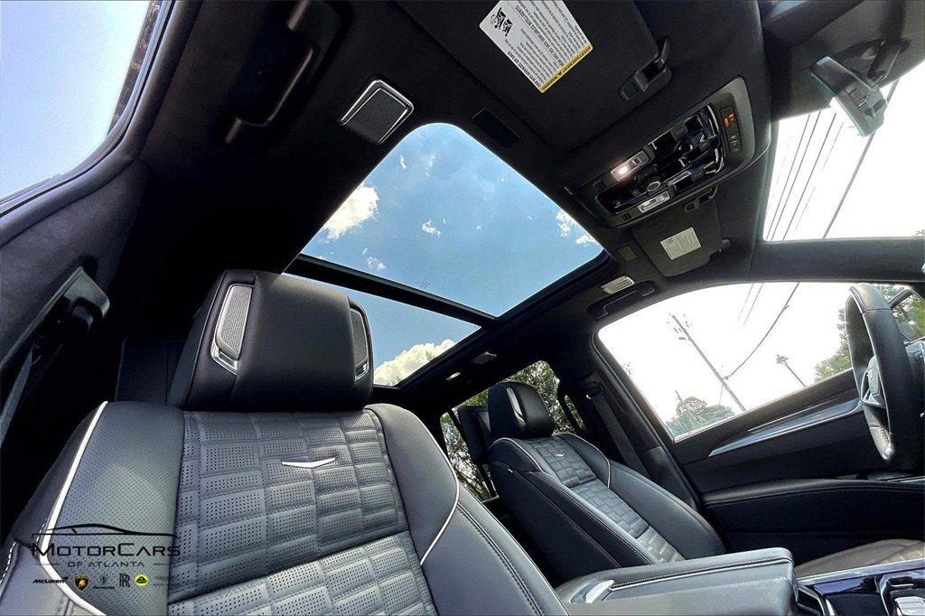 Used 2025 Cadillac Escalade V w/ LPO, Floor Liner Package image 21