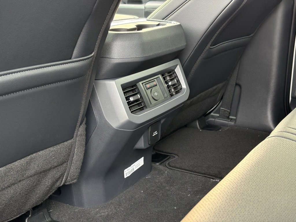 New 2026 Ford F250 Lariat w/ Lariat Premium Package image 26