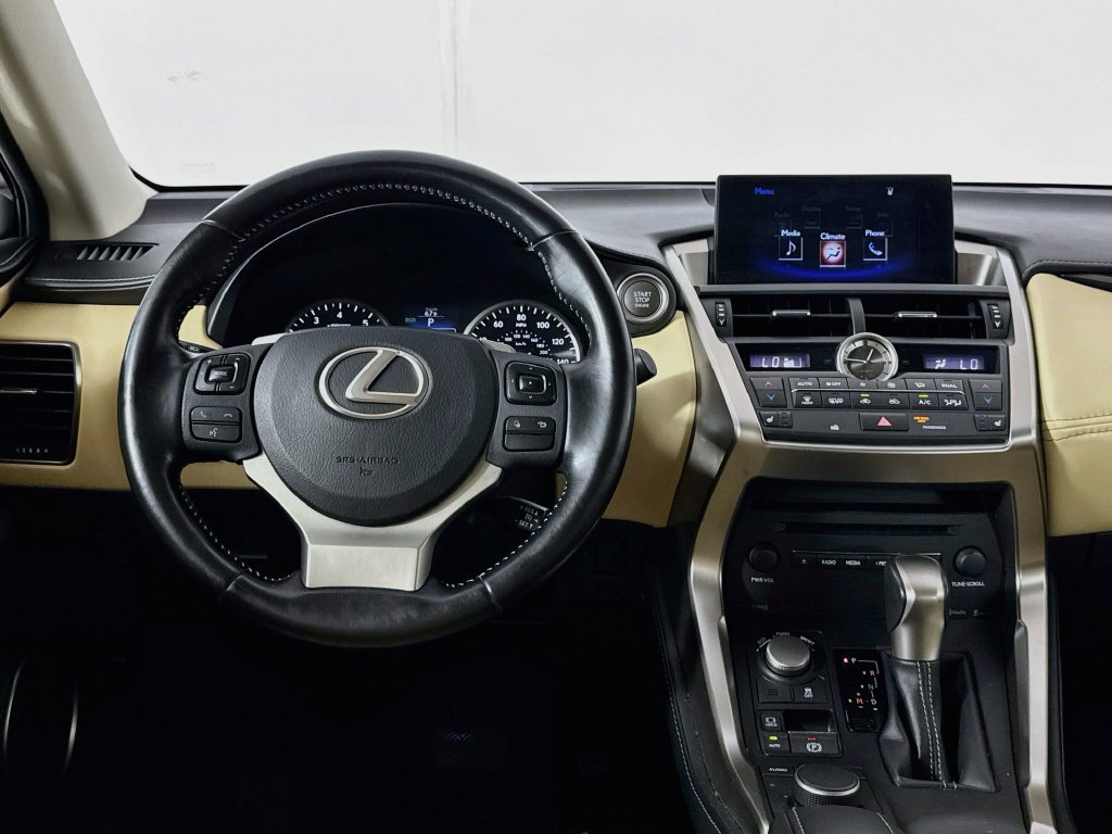 Used 2016 Lexus NX 200t FWD image 13