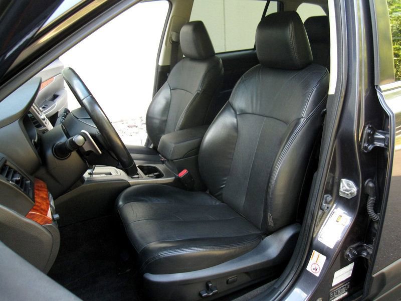 Used 2012 Subaru Outback 2.5i Limited image 14