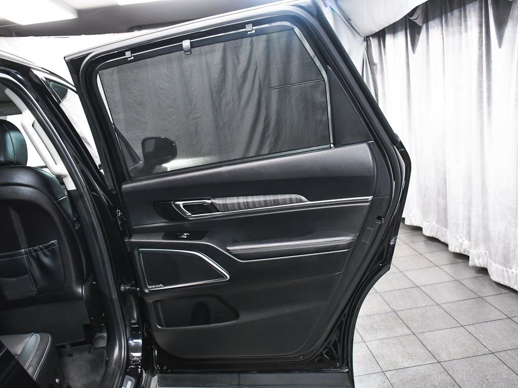 Used 2024 Kia Telluride SX w/ Towing Package AWD/4WD image 15