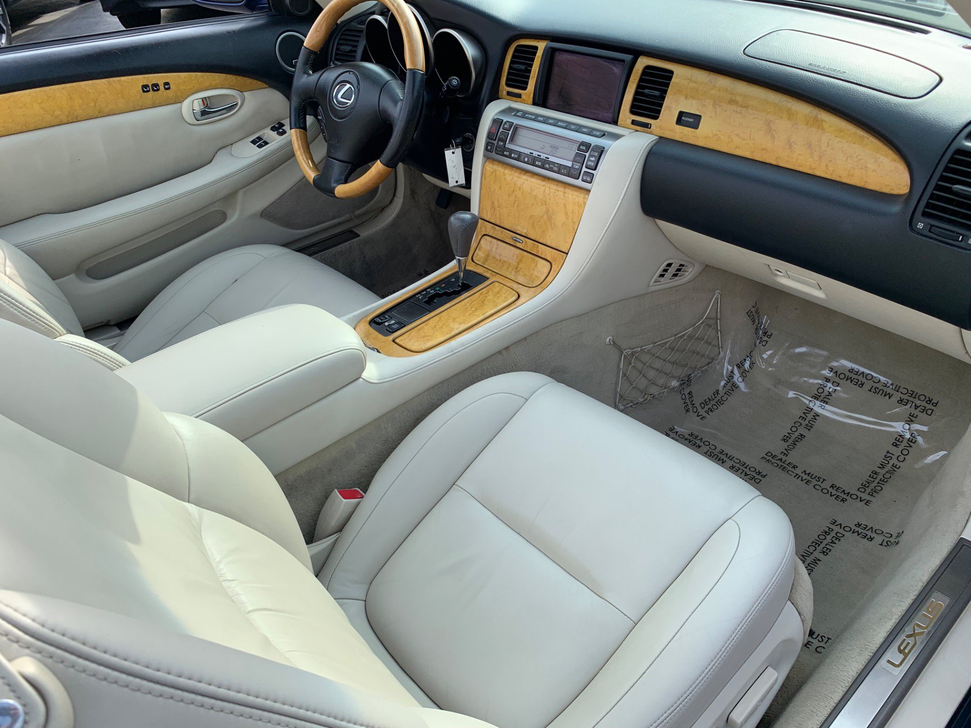 Used 2002 Lexus SC 430 Convertible RWD image 23