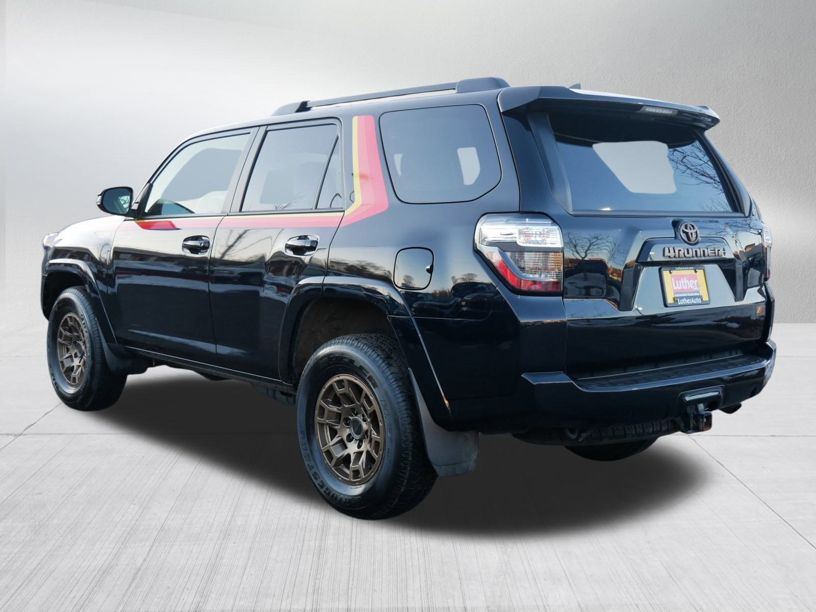 Used 2023 Toyota 4Runner 40th Anniversary SE image 5