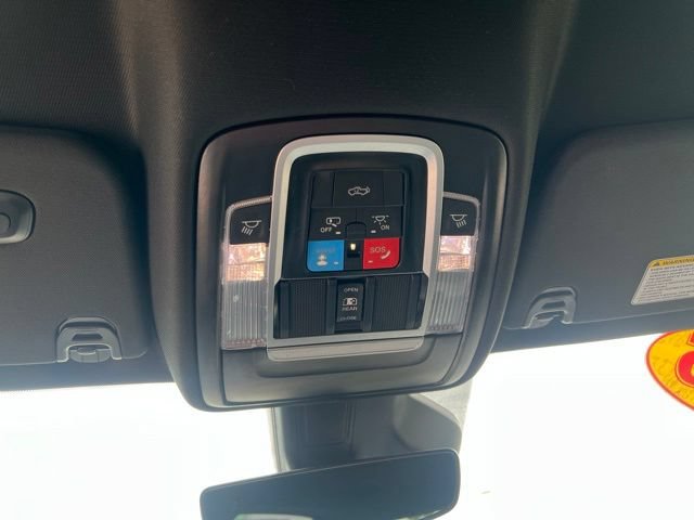 Used 2025 RAM 1500 Big Horn AWD/4WD image 18