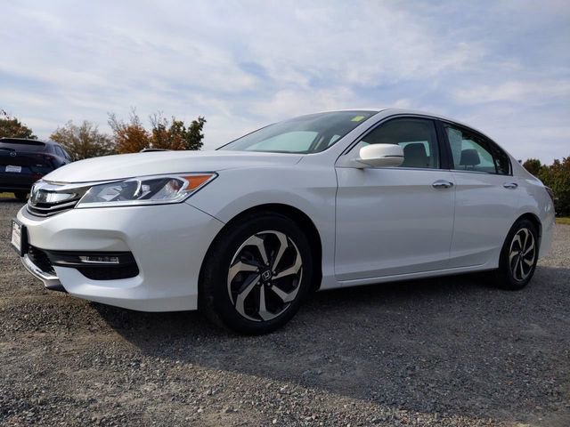 Used 2017 Honda Accord EX image 8