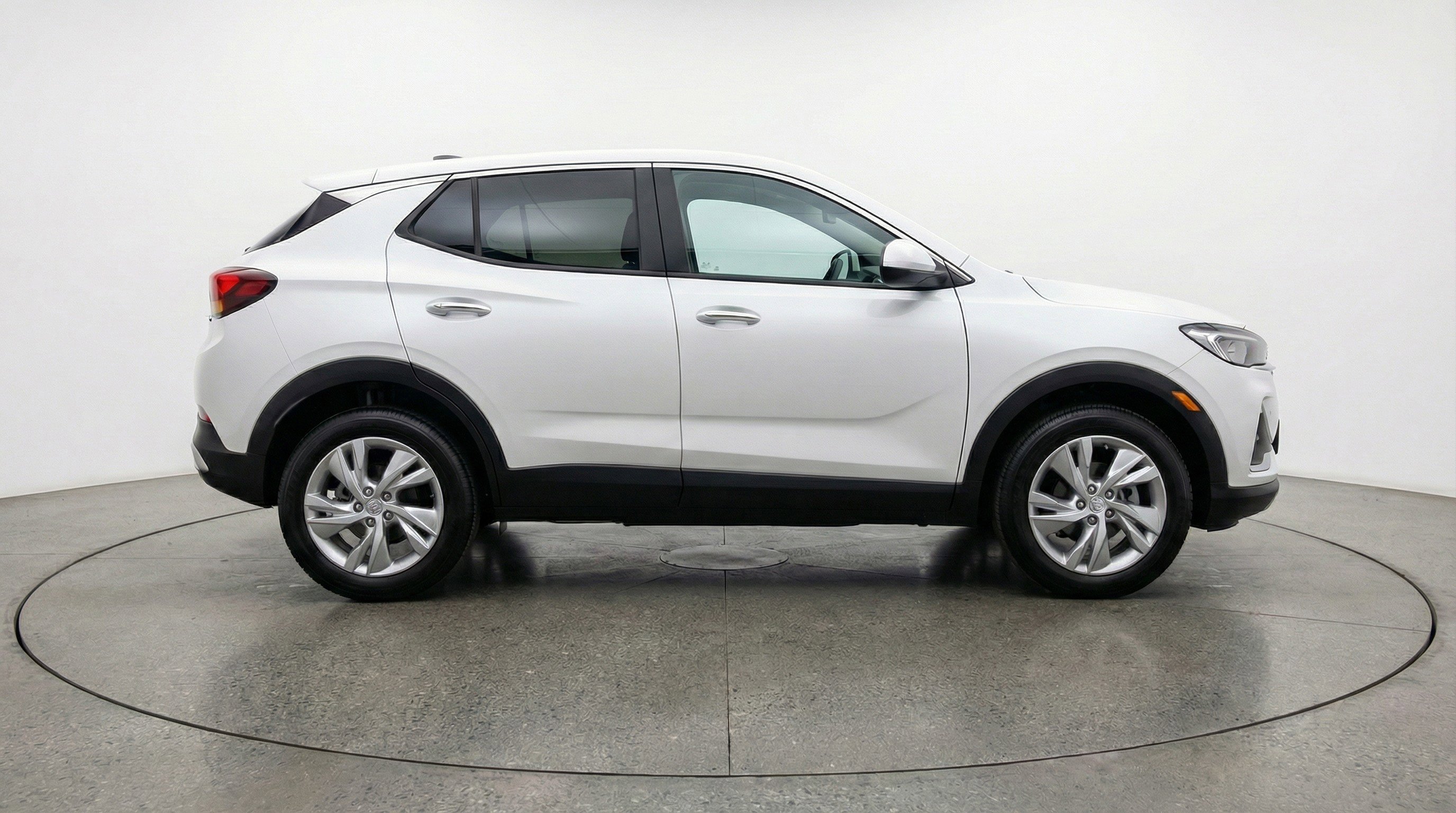 Used 2025 Buick Encore GX Preferred FWD image 11
