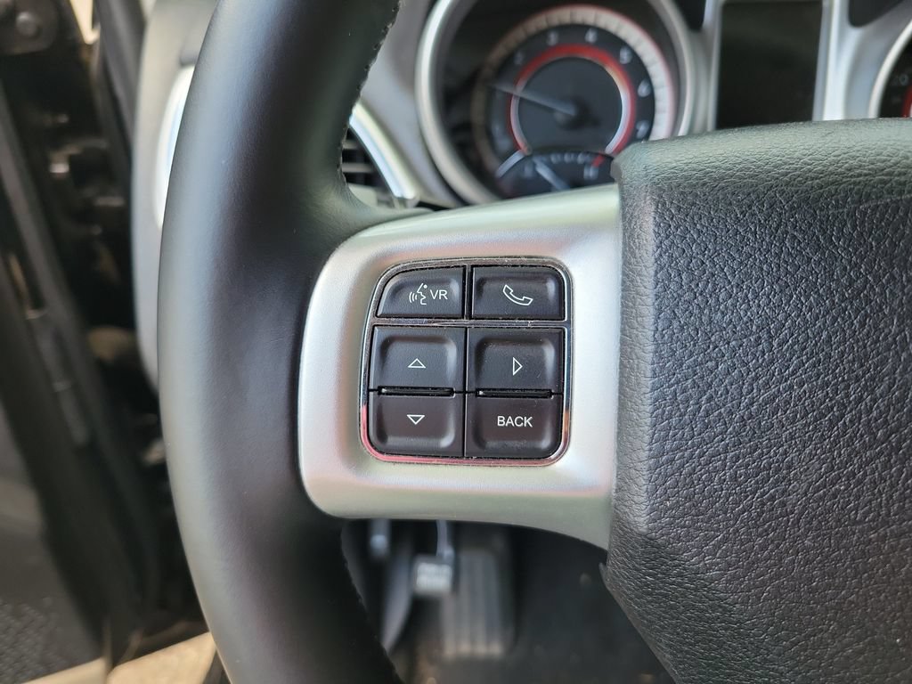 Used 2017 Dodge Journey SE w/ Comfort/Convenience Group AWD/4WD image 16