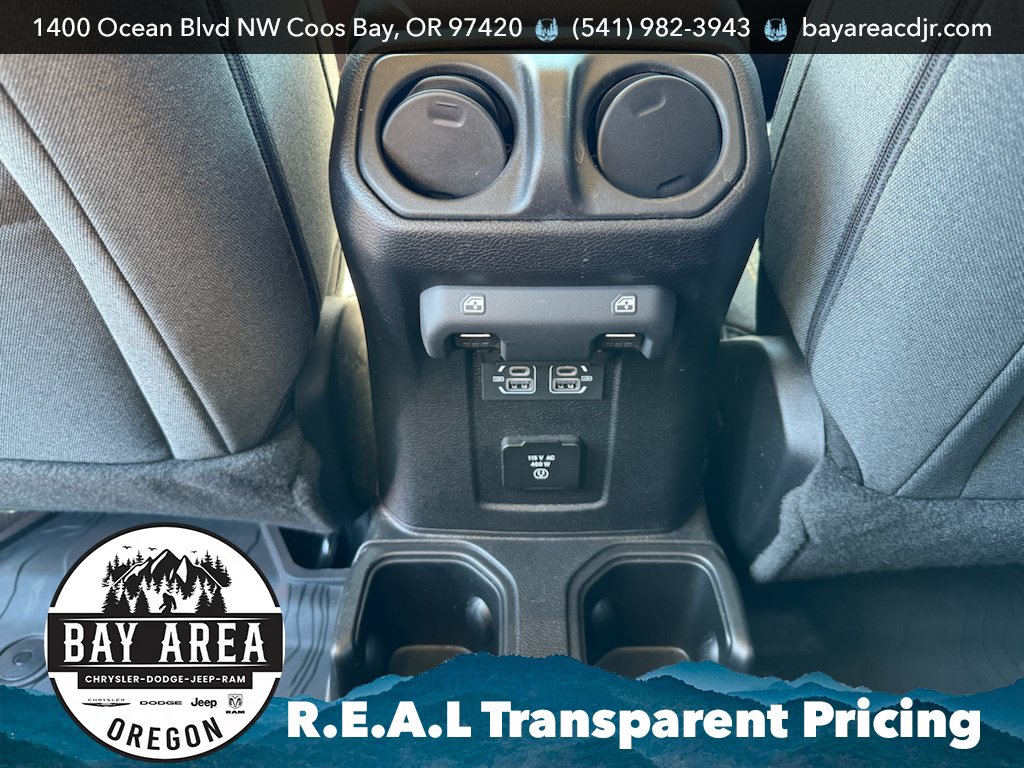Used 2025 Jeep Gladiator Sport AWD/4WD image 15