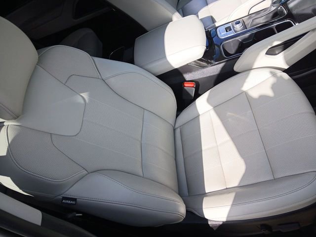 Used 2022 Kia Telluride SX w/ Nightfall Edition Package AWD/4WD image 26