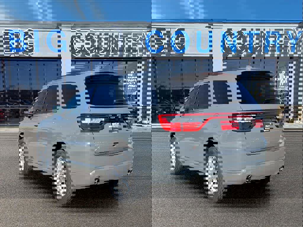 Used 2022 Dodge Durango GT image 3