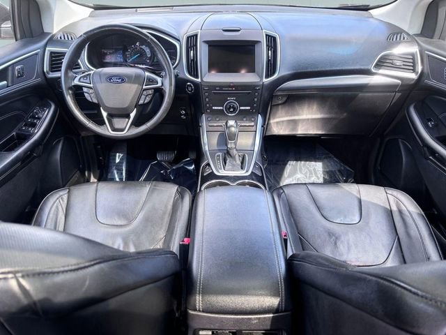 Used 2016 Ford Edge Titanium w/ Equipment Group 302A AWD/4WD image 23
