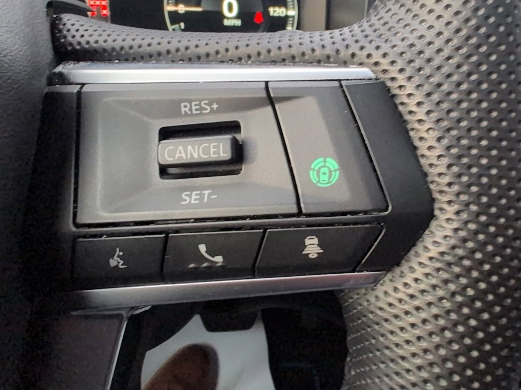 Used 2023 Mitsubishi Outlander SEL image 24