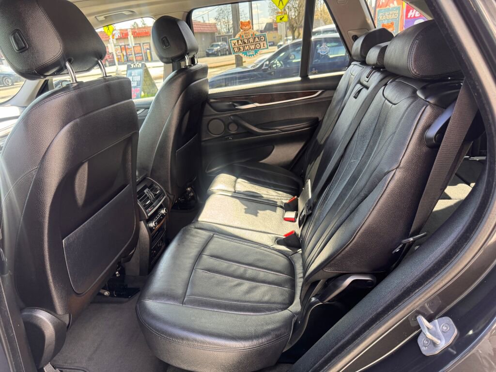 Used 2015 BMW X5 xDrive35i image 16