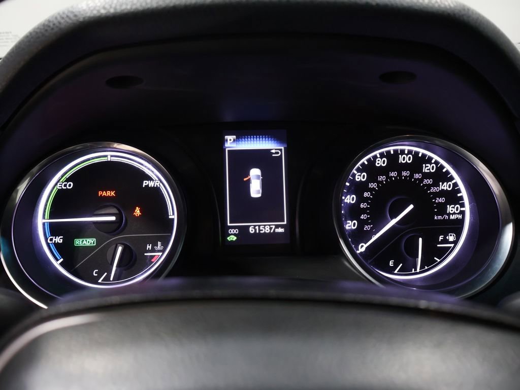 Used 2018 Toyota Camry LE image 38