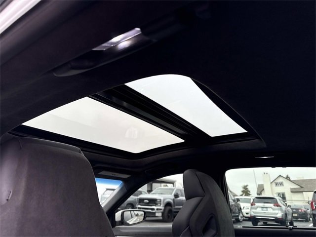 Used 2019 Cadillac CTS V w/ Carbon Fiber Package image 18