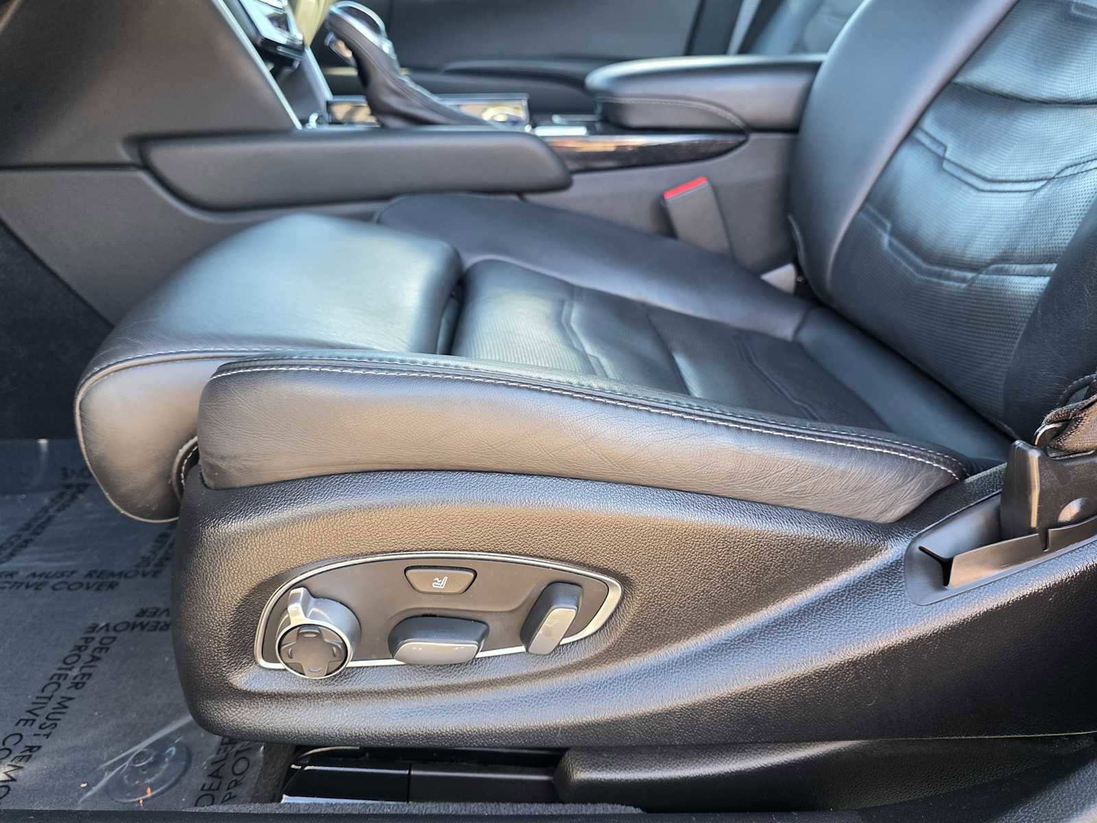 Used 2018 Cadillac XTS Platinum image 15