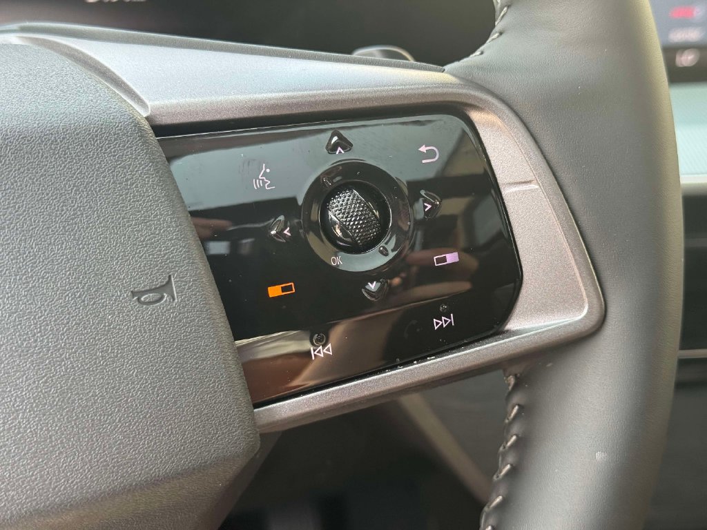 Used 2025 Nissan Murano SL w/ Cargo Package AWD/4WD image 22