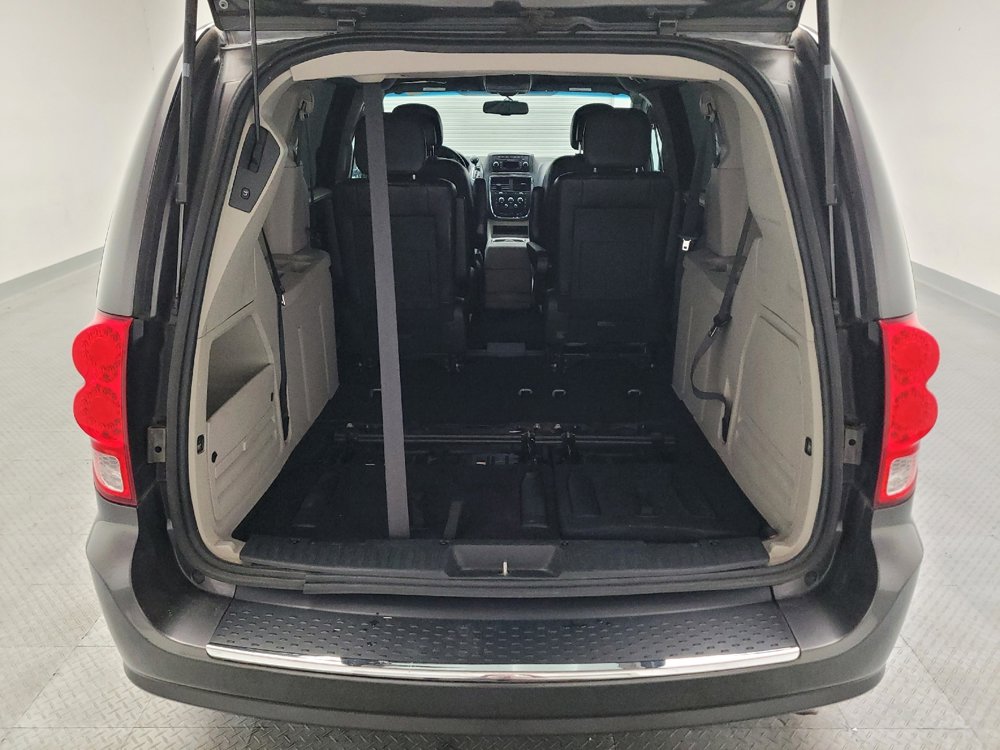 Used 2017 Dodge Grand Caravan SXT FWD image 29