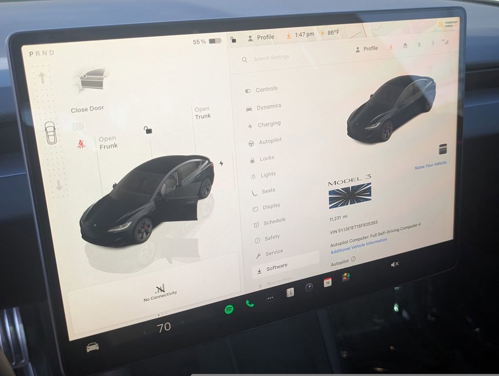 Used 2025 Tesla Model 3 Performance image 28