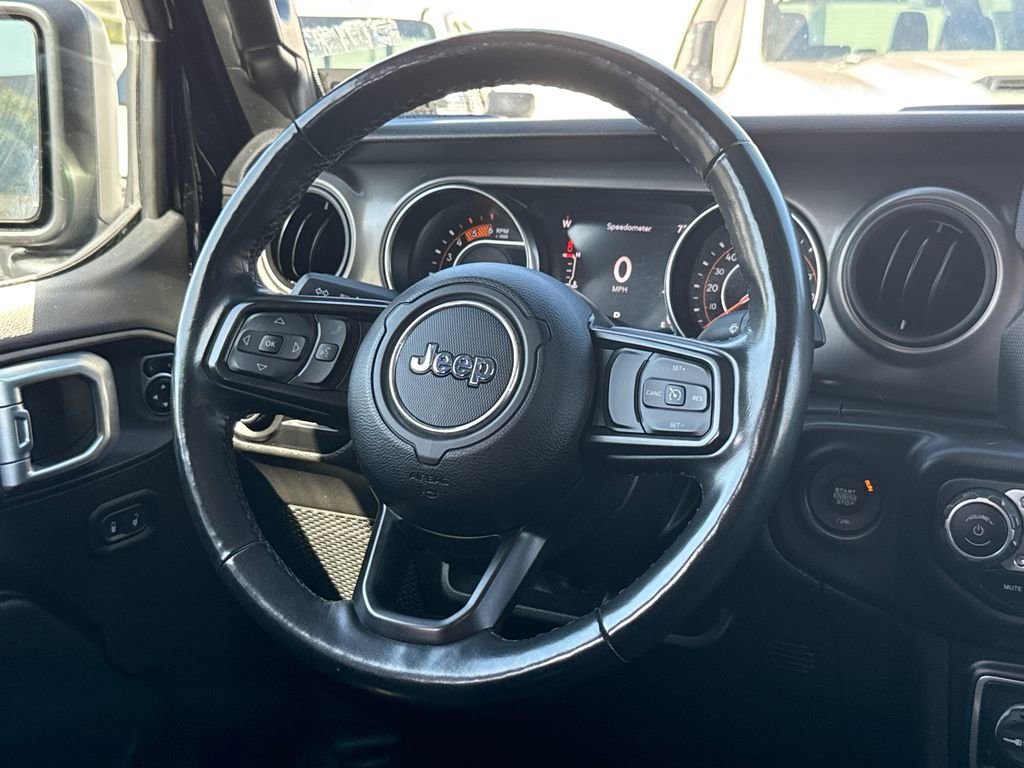 Used 2022 Jeep Gladiator Sport image 21