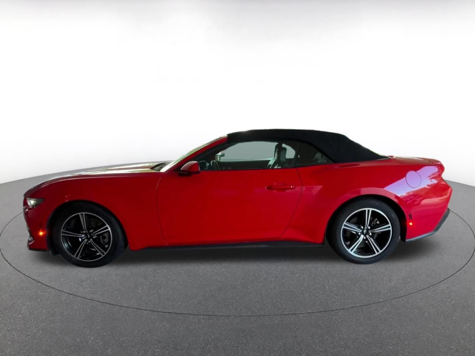 Used 2024 Ford Mustang Premium RWD image 9