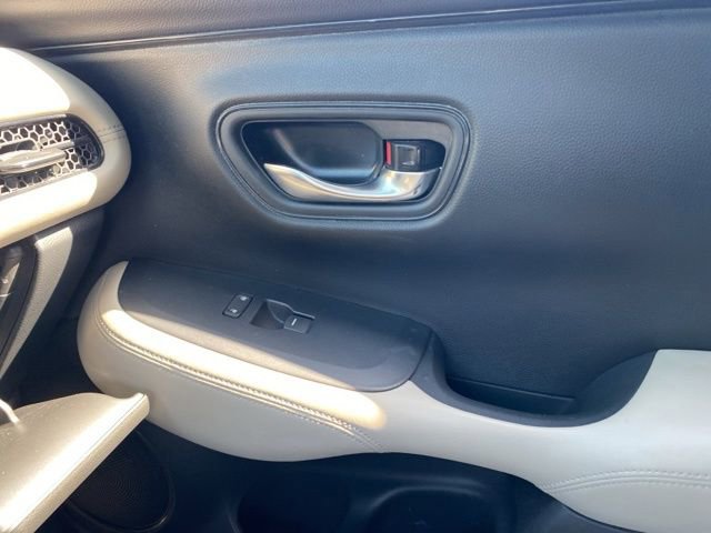 Used 2024 Honda HR-V LX image 25