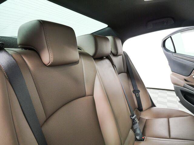 Used 2025 Lexus ES 350 w/ Premium Package FWD image 21