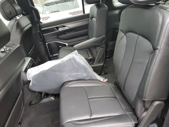 New 2026 Jeep Grand Wagoneer L Limited w/ Premium Group II image 17