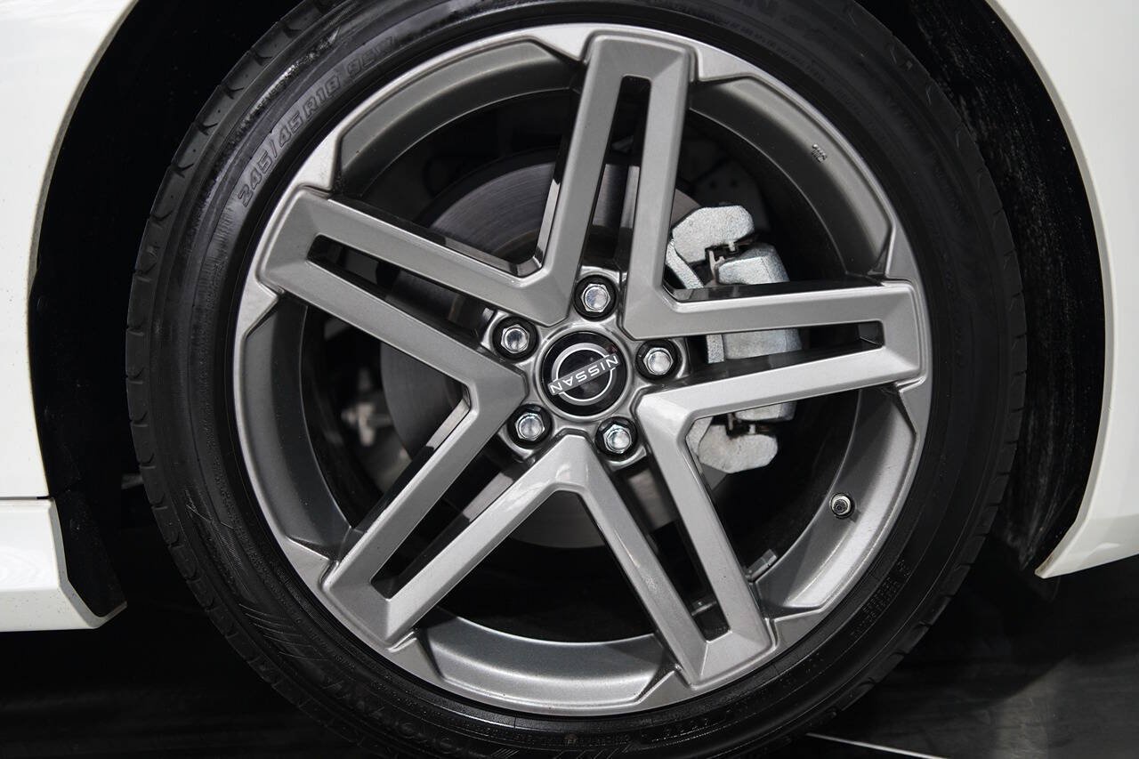 Used 2025 Nissan Z Sport w/ Floor Mat Package RWD image 57