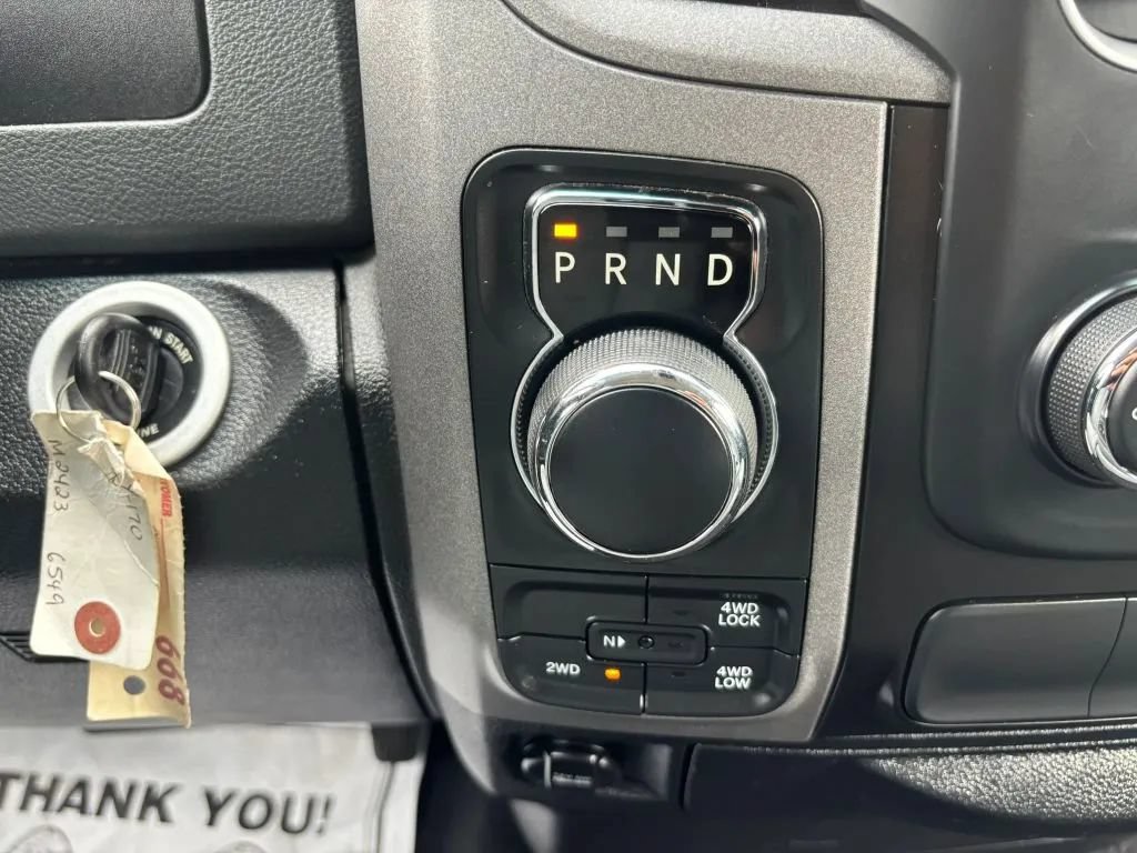 Used 2018 RAM 1500 ST AWD/4WD image 23