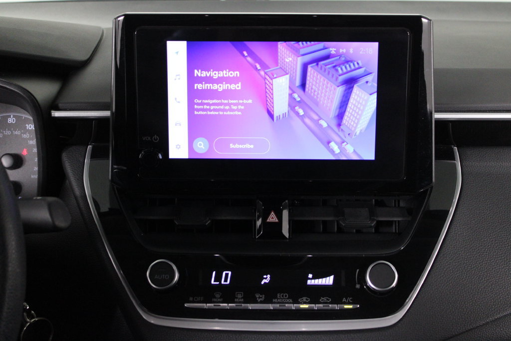 Used 2024 Toyota Corolla LE FWD image 7