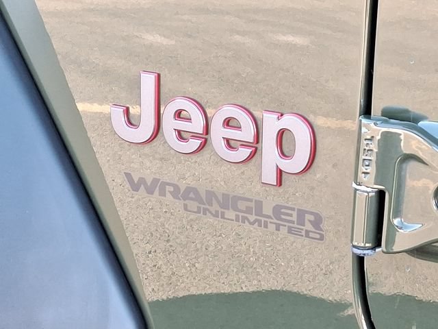 Used 2021 Jeep Wrangler Unlimited Rubicon AWD/4WD image 30