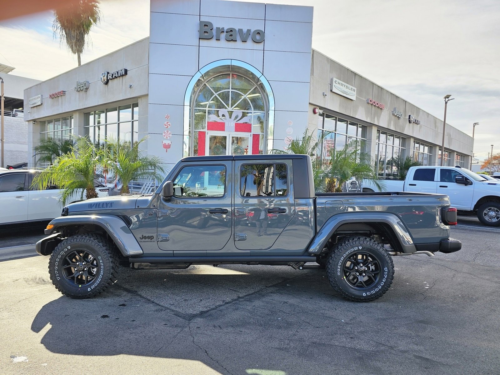 New 2026 Jeep Gladiator Willys image 4