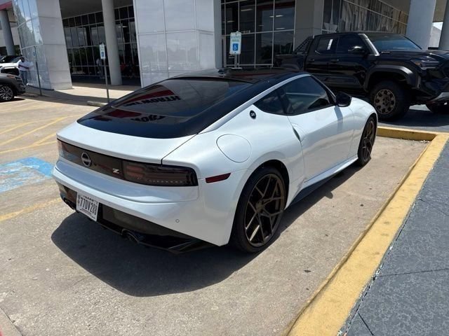 Used 2024 Nissan Z Sport w/ Floor Mat Package RWD image 8