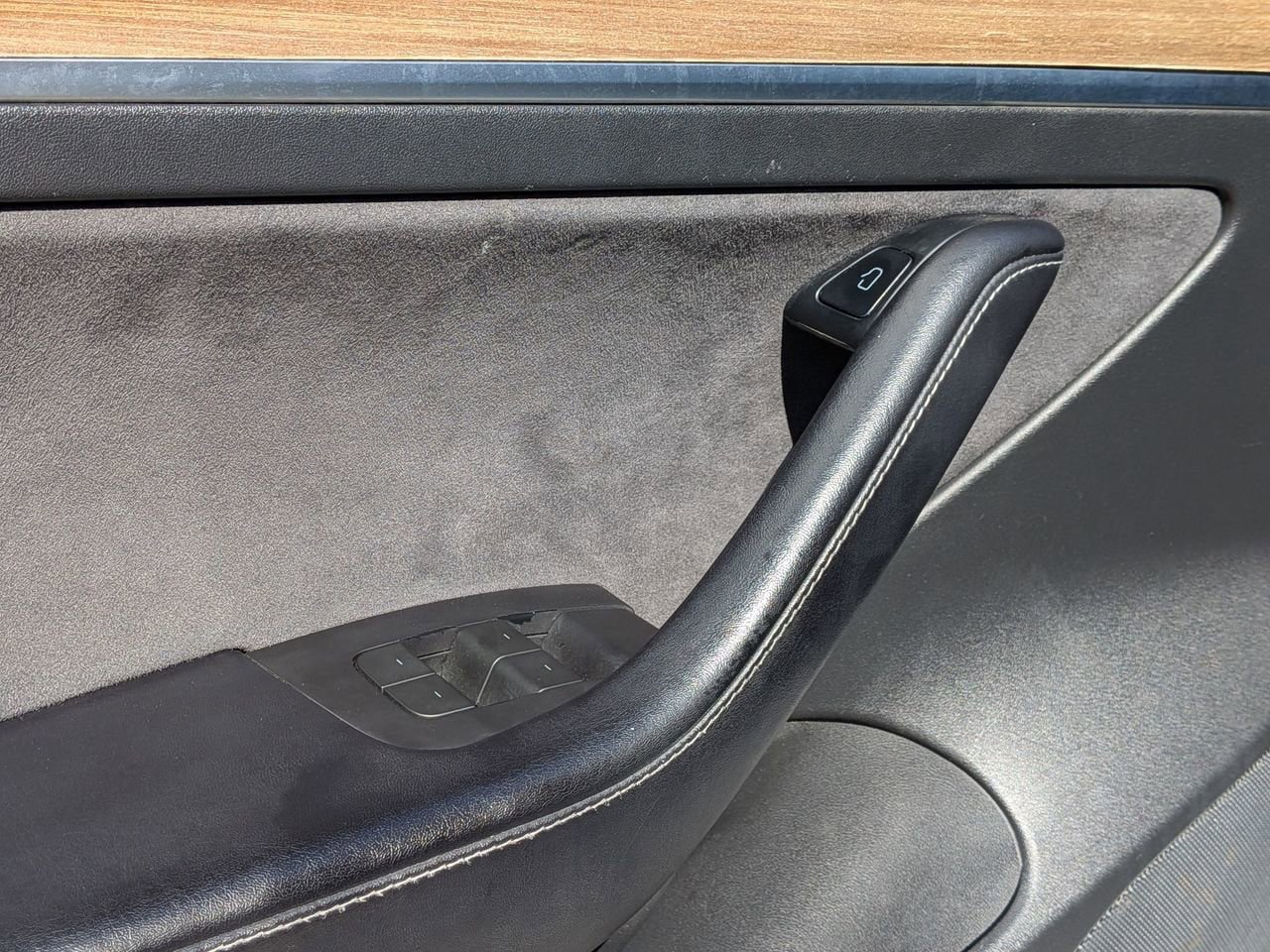 Used 2021 Tesla Model 3 Standard Range Plus RWD image 9