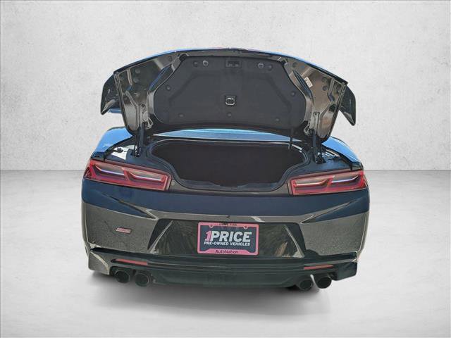 Used 2018 Chevrolet Camaro SS image 6