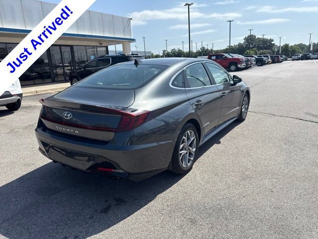 Used 2023 Hyundai Sonata SEL FWD image 3