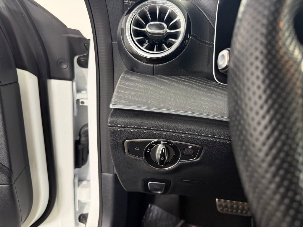 Used 2022 Mercedes-Benz AMG GT 53 image 22