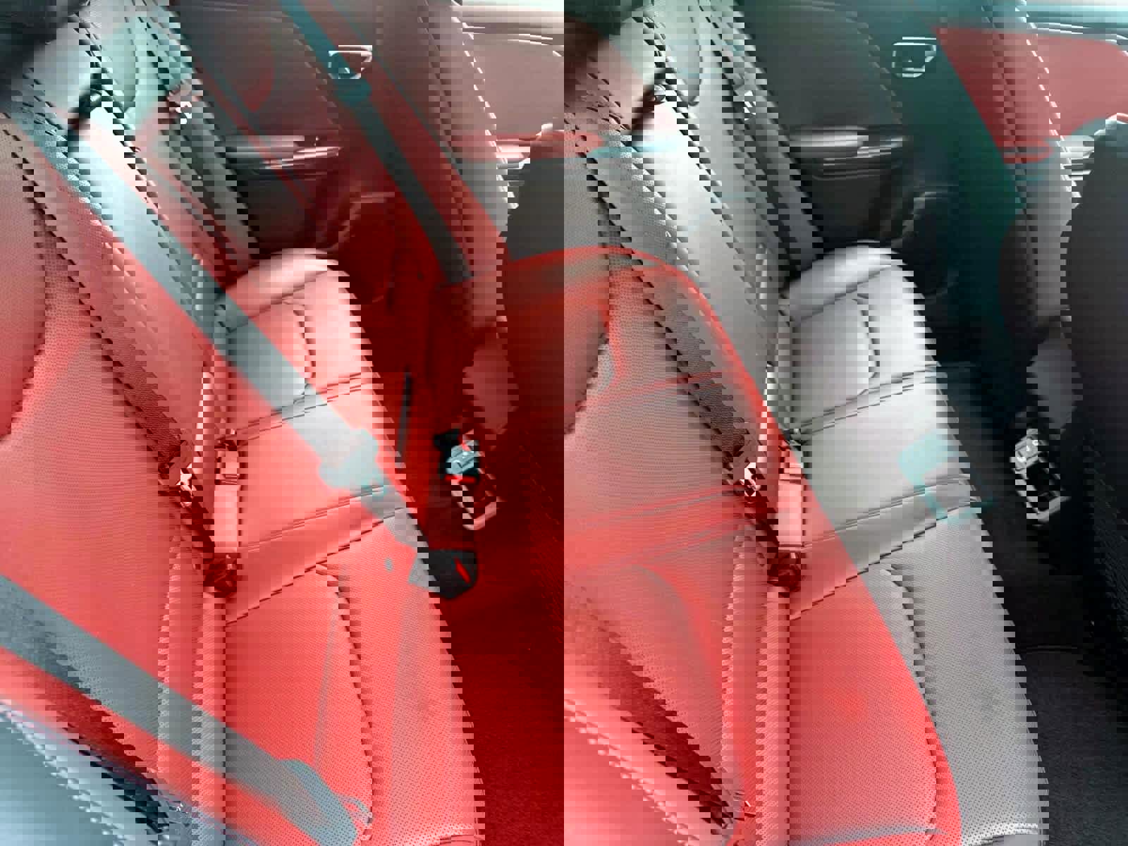 Used 2025 Kia K4 GT-Line w/ GT-Line Premium Package image 11