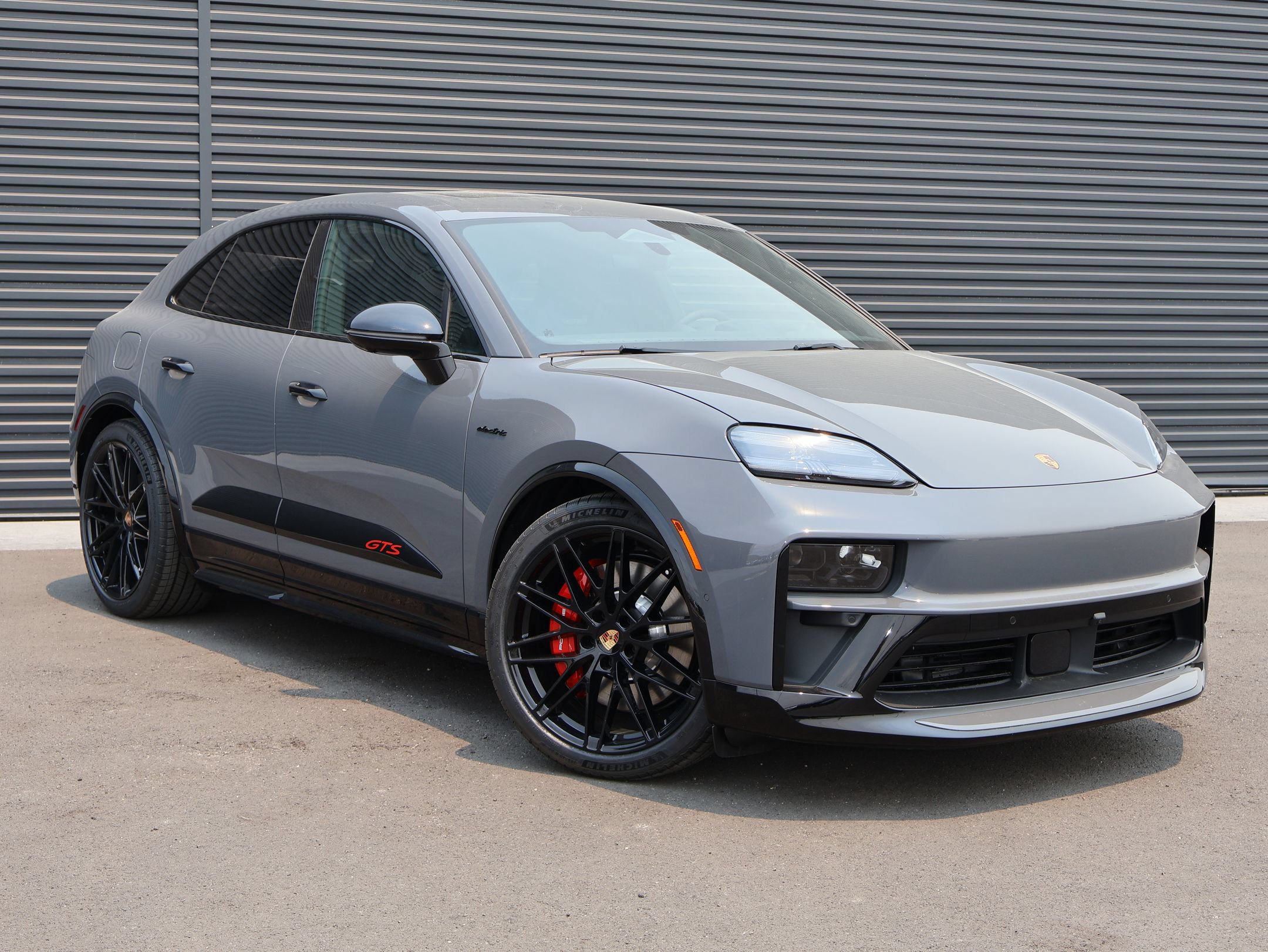 New 2026 Porsche Macan GTS Electric AWD/4WD image 7